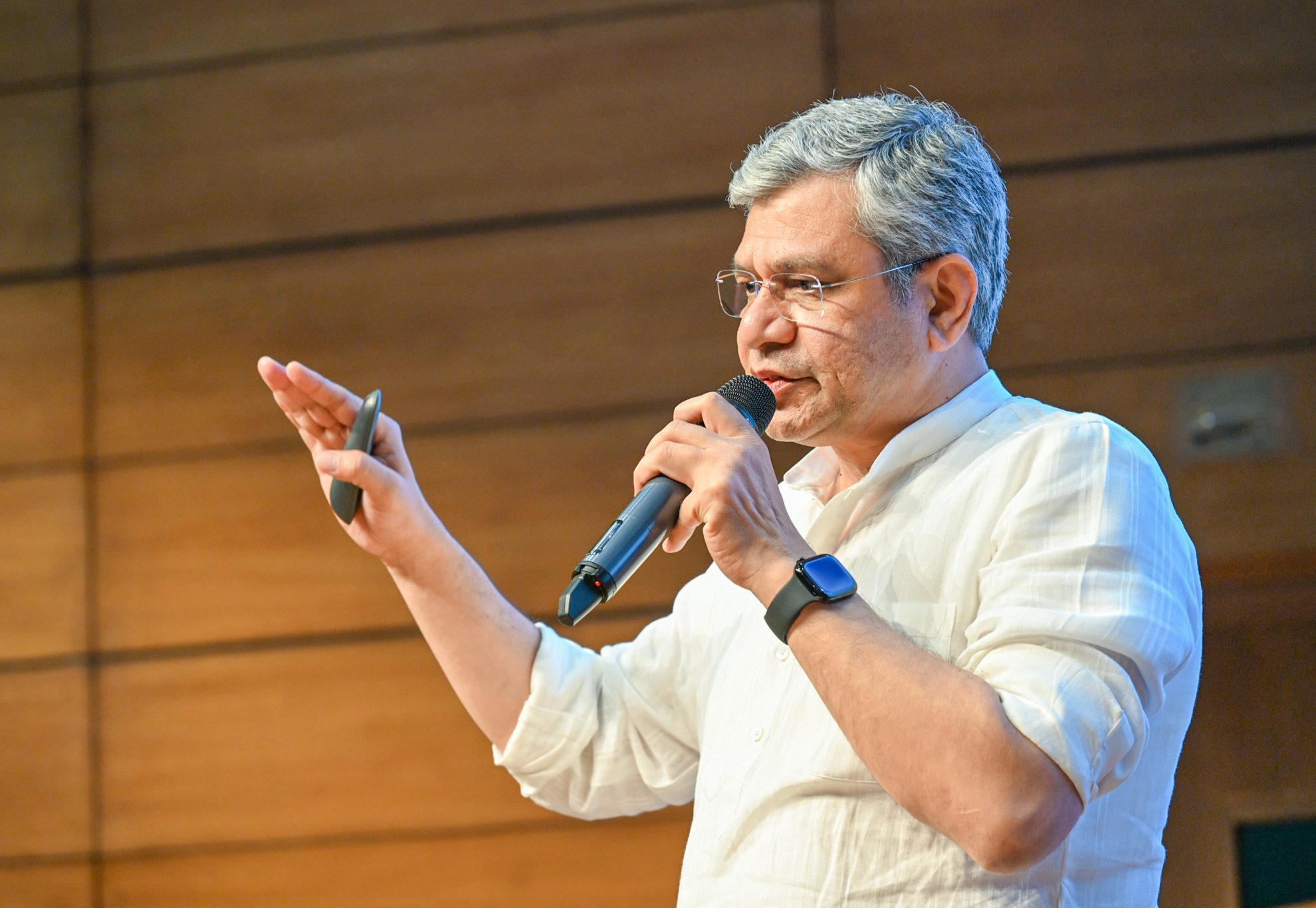 कैबिनेट ने असम और त्रिपुरा के जनजातीय क्षेत्रों के विकास के लिए 4,250 करोड़ रुपए के पैकेज को दी मंजूरी