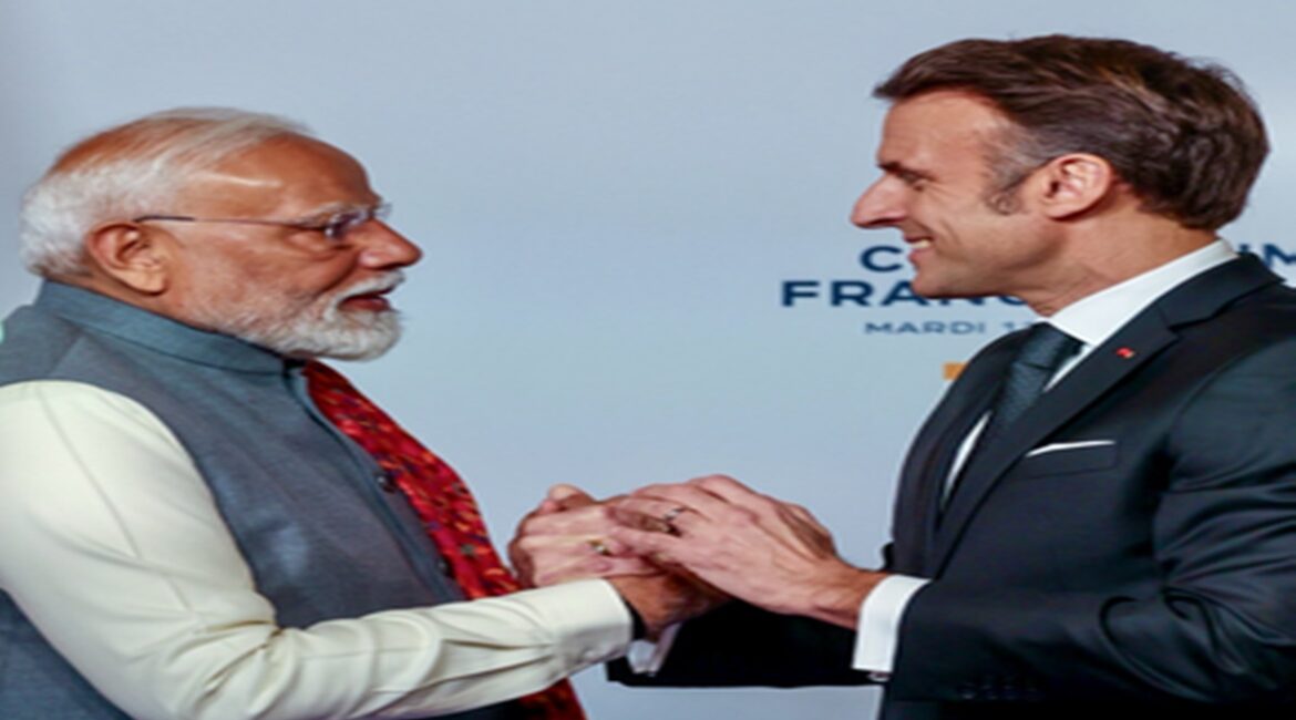 भारत-फ्रांस रक्षा सहयोग: पीएम मोदी और राष्ट्रपति मैक्रों करेंगे हेलीकॉप्टर असेंबली लाइन का उद्घाटन