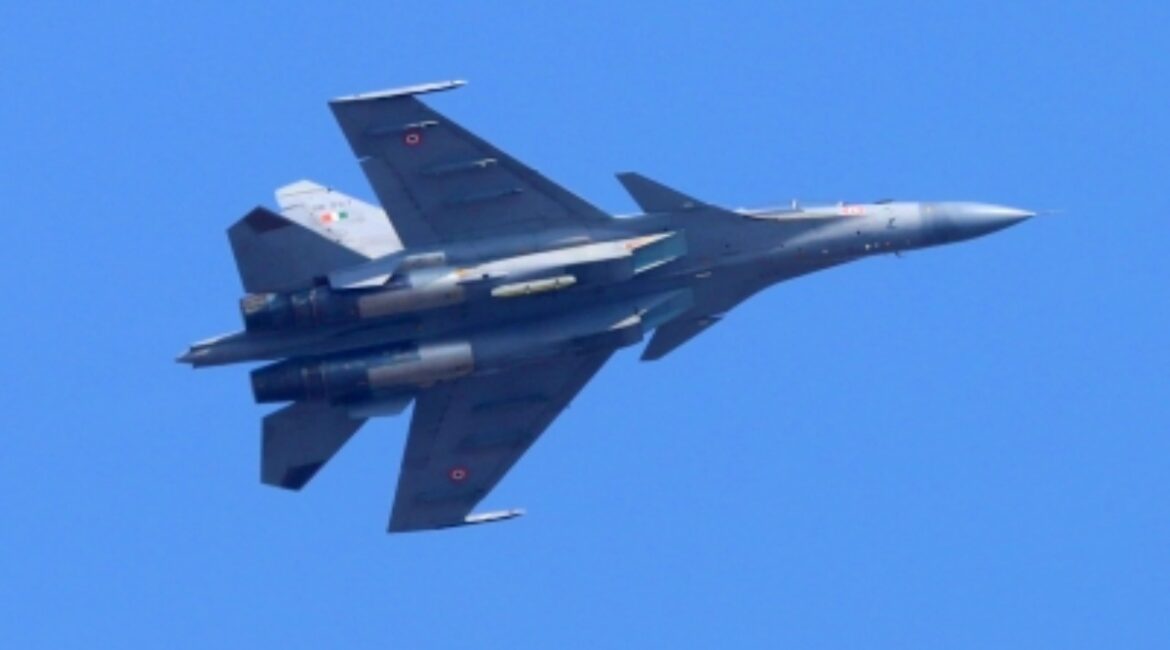 तीनों सेनाओं को मिलेगा आधुनिक हथियारों का बड़ा पैकेज, राफेल डील पर मुहर