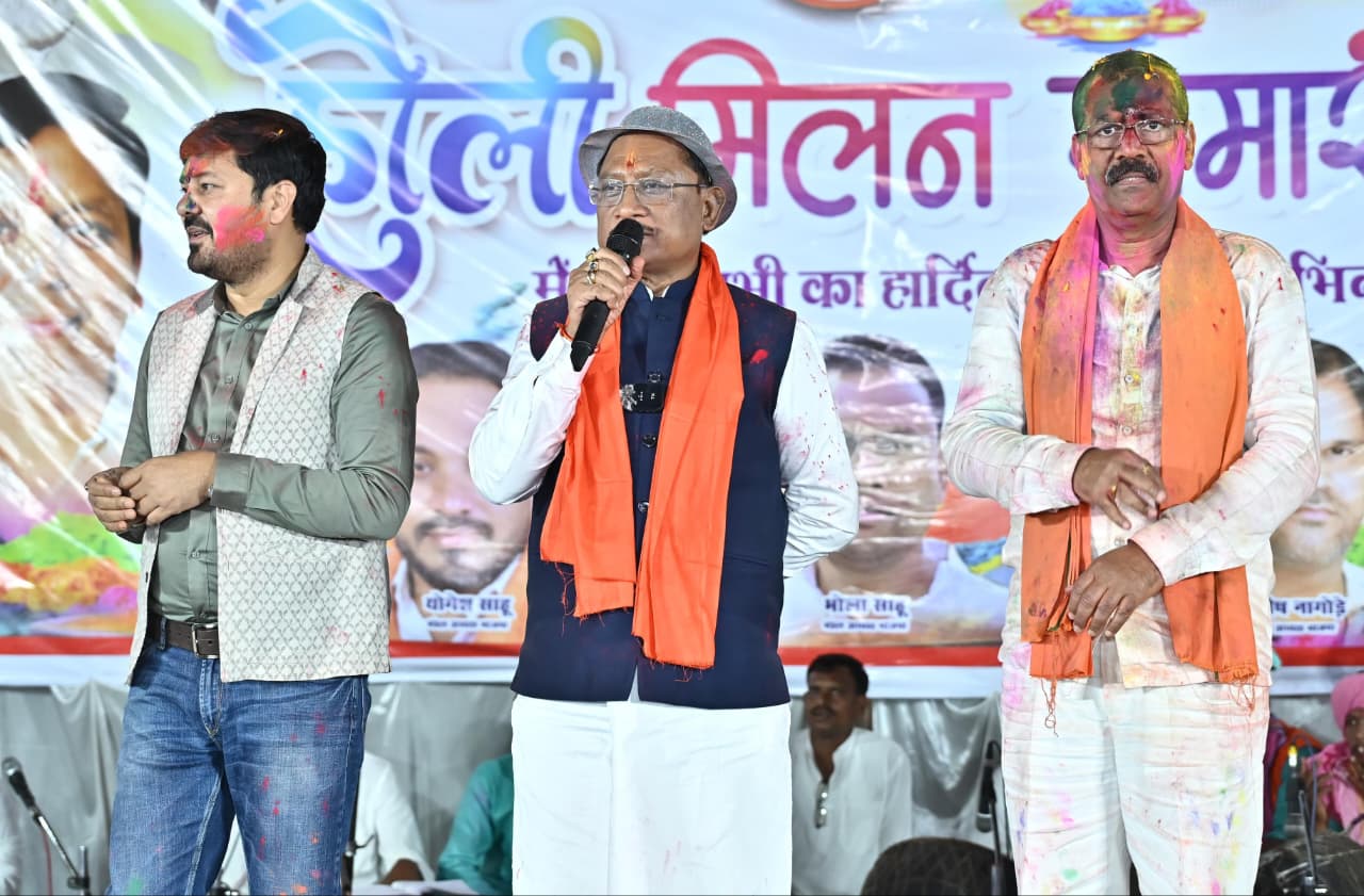 होली पर किसानों के खातों में राशि अंतरण से दोगुनी हुई तिहार की खुशी : मुख्यमंत्री श्री विष्णु देव साय