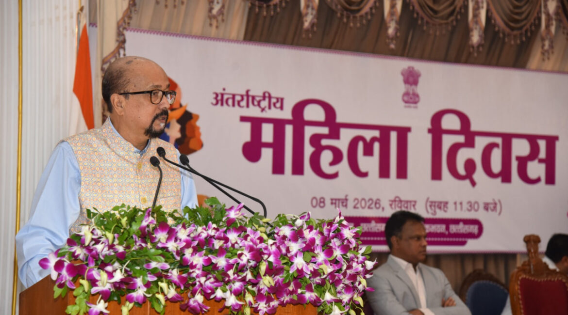 ‘नारी शक्ति इस देश के विकास की धुरी, अंतिम पंक्ति की महिलाओं तक विकास पहुंचाने के लिए हम कृत संकल्पित‘‘- राज्यपाल श्री डेका