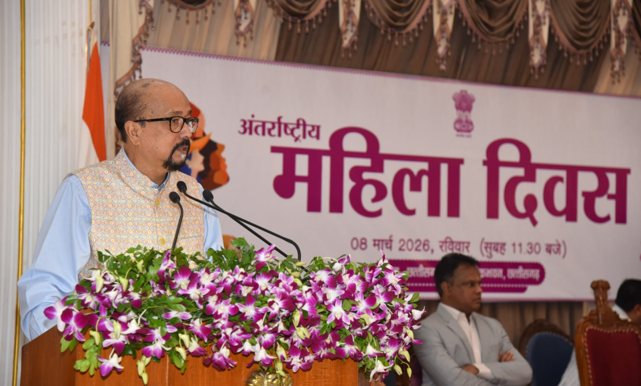 ‘नारी शक्ति इस देश के विकास की धुरी, अंतिम पंक्ति की महिलाओं तक विकास पहुंचाने के लिए हम कृत संकल्पित‘‘- राज्यपाल श्री डेका