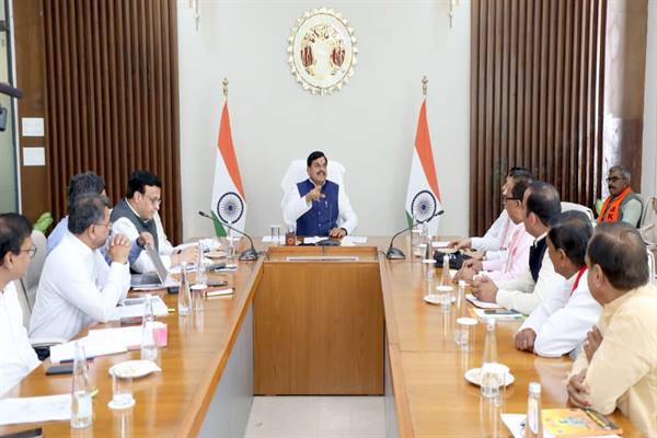 किसानों की समृद्धि के लिए समर्पित भाव से कार्य कर रही है सरकार : मुख्यमंत्री डॉ. यादव