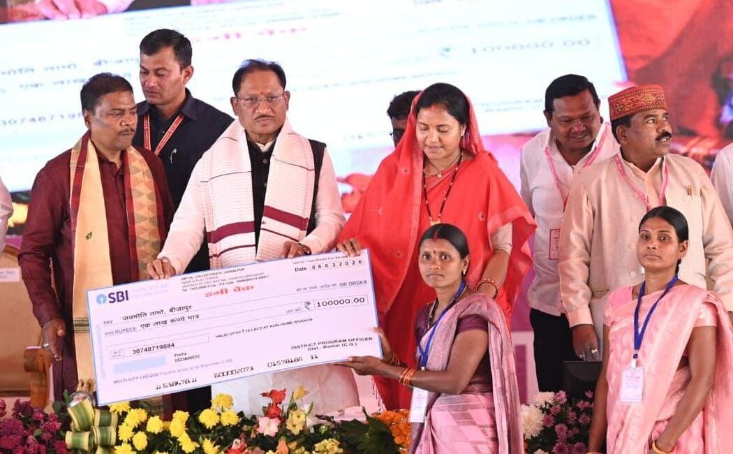 विशेष लेख : स्वाभिमान की नई पहचान : छत्तीसगढ़ में महिला सशक्तिकरण का स्वर्णिम दौर