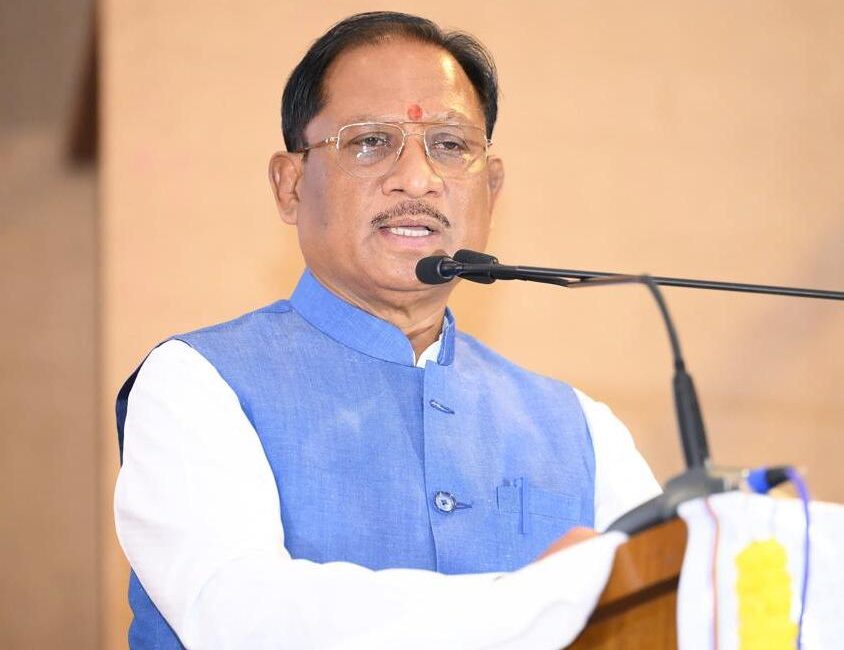 युवाओं के उज्ज्वल भविष्य के लिए सरकार पूर्णतः प्रतिबद्ध : मुख्यमंत्री श्री विष्णु देव साय