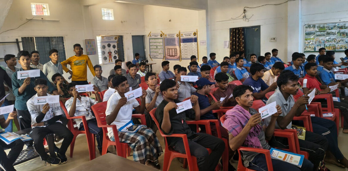 मुख्यमंत्री विष्णुदेव साय की बड़ी पहल: मुख्यधारा में लौटे युवाओं को स्वास्थ्य सुरक्षा और नई उम्मीद