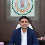 कलेक्टर ने कर्तव्य में लापरवाही करने पर राजस्व निरीक्षक को किया निलंबित