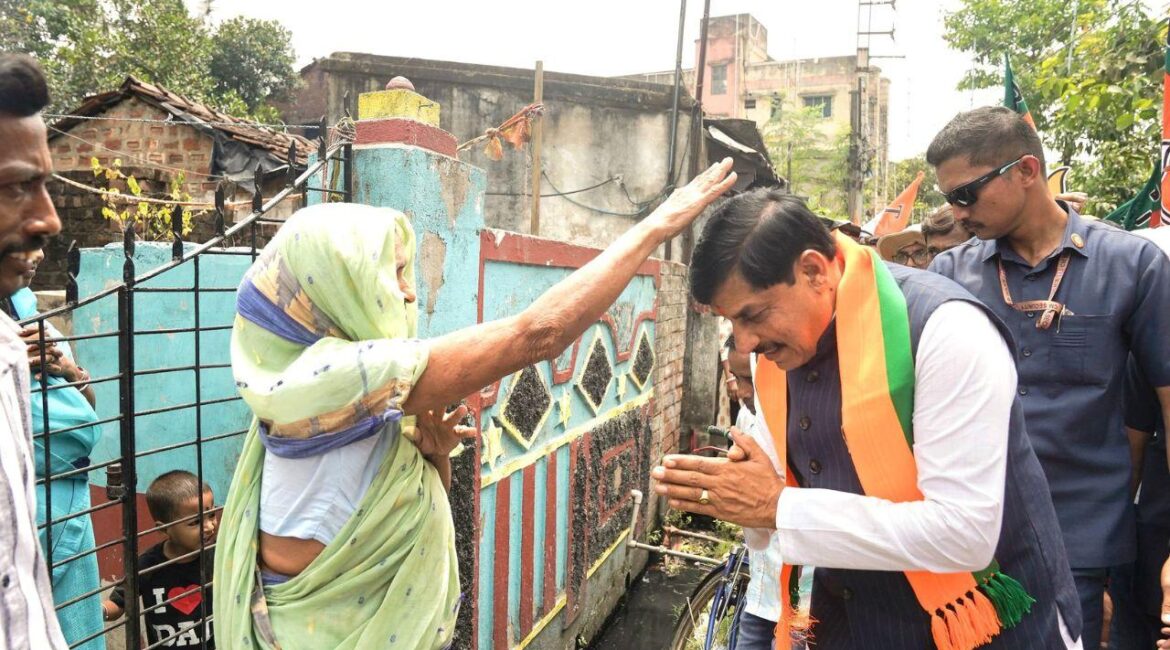 पश्चिम बंगाल चुनाव: कमरहाटी विधानसभा में प्रचार के लिए पहुंचे सीएम डॉ मोहन यादव, बोले- प्रगति के लिए भाजपा सरकार जरूरी है