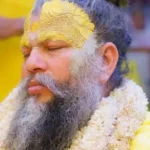 आखिर प्रेमानंद महाराज ने क्यों कहा- “मैं मिलूं या न मिलूं…”? यह सुन भावुक हुए भक्त