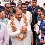  तेंदूपत्ते से समृद्धि, तीखुर से आत्मनिर्भरता : बड़ेकनेरा में वनाधारित आजीविका का सशक्त मॉडल बना प्रेरणा