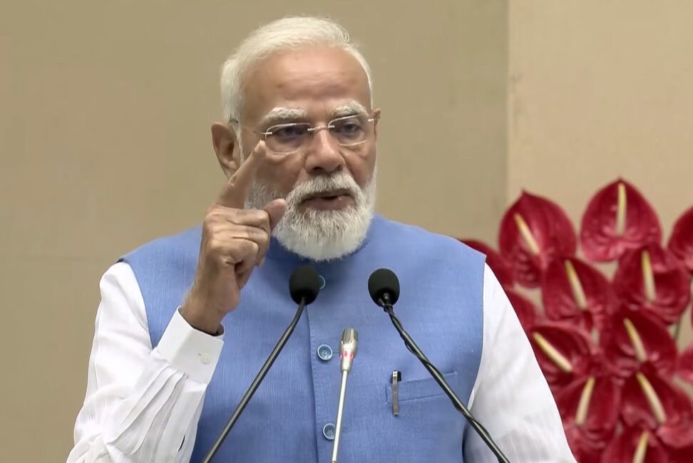 ‘पीएम विकसित भारत रोजगार योजना’ भविष्य के भारत के लिए तैयार कर रही मजबूत वर्कफोर्स: पीएम मोदी