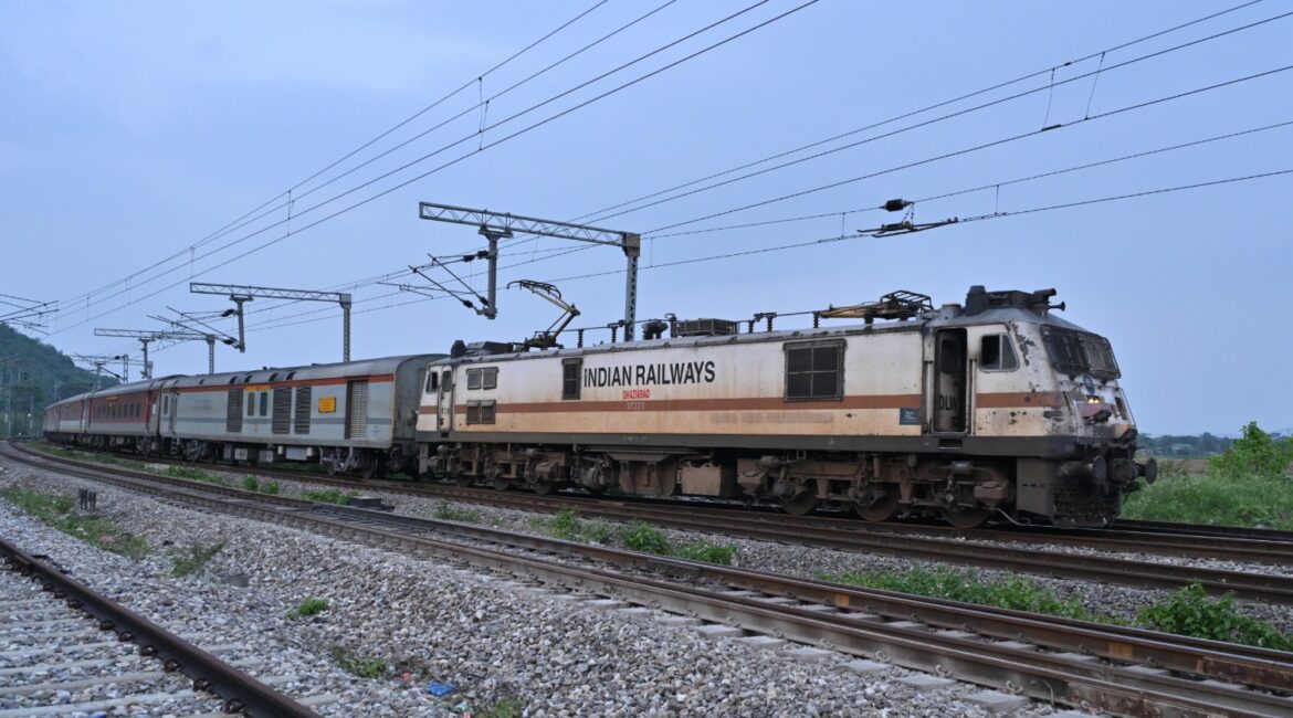 रायपुर मंडल के 13 स्टेशनों पर 226 करोड़ रुपए की इलेक्ट्रॉनिक इंटरलॉकिंग परियोजना को मंजूरी