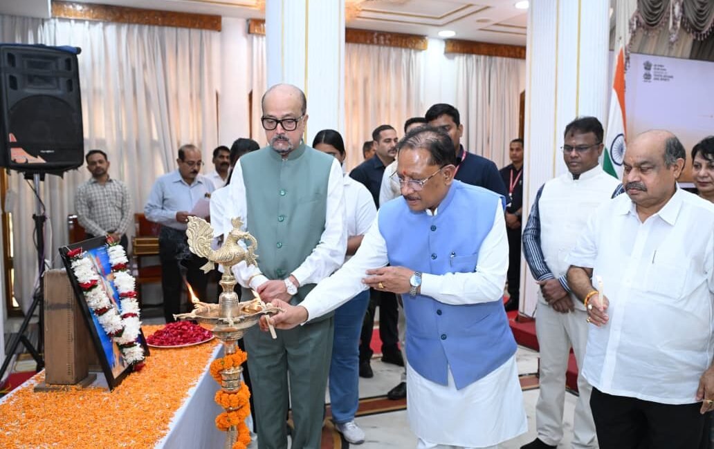  राज्यपाल श्री रमेन डेका और मुख्यमंत्री श्री विष्णु देव साय की उपस्थिति में लोक भवन से ‘नशा मुक्त युवा विकसित भारत संकल्प अभियान’ का शुभारंभ