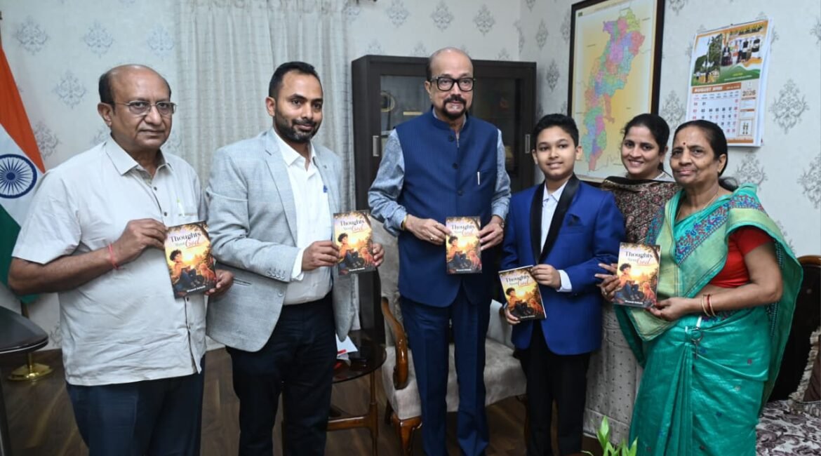 राज्यपाल श्री डेका ने 12 वर्षीय छात्र मास्टर दिव्यांश की पुस्तक ‘थॉट्स अबाउट गॉड‘ का किया विमोचन