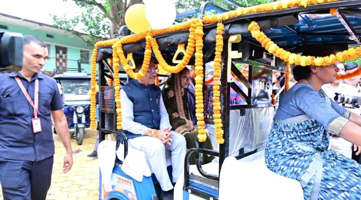 मुख्यमंत्री श्री विष्णु देव साय ने ‘जशपुर एक्सप्रेस’ योजना का किया शुभारंभ