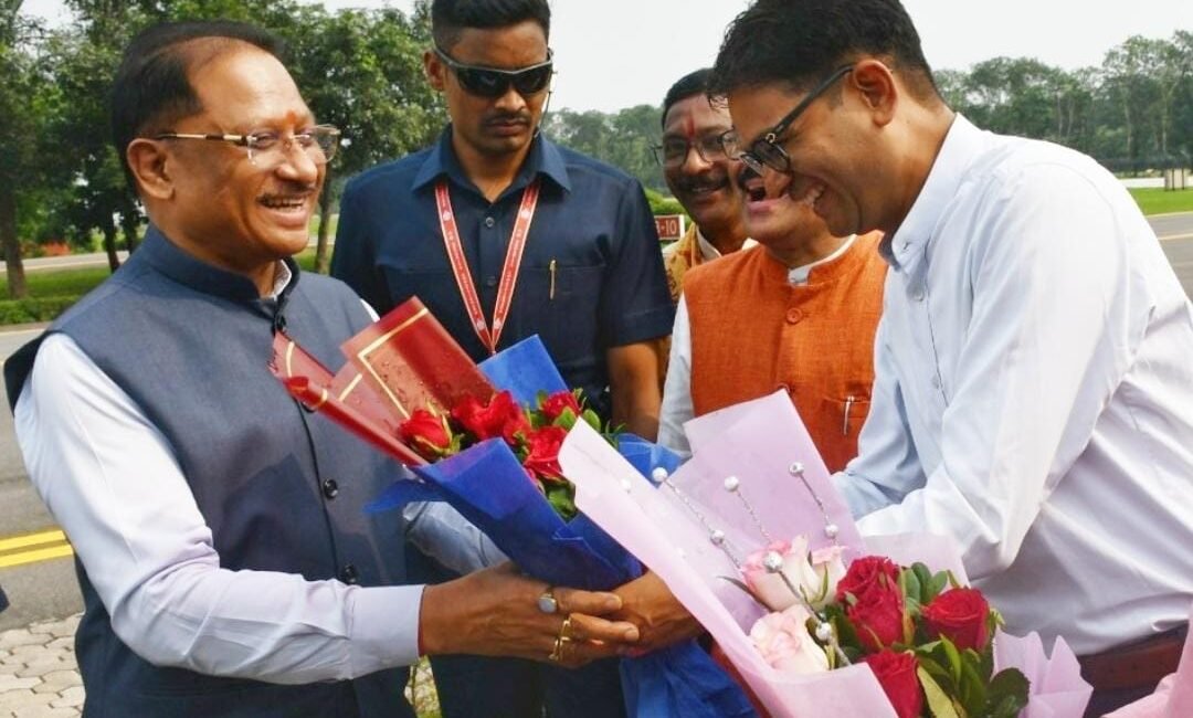 रायगढ़ पहुंचने पर मुख्यमंत्री श्री विष्णुदेव साय का हुआ भव्य स्वागत