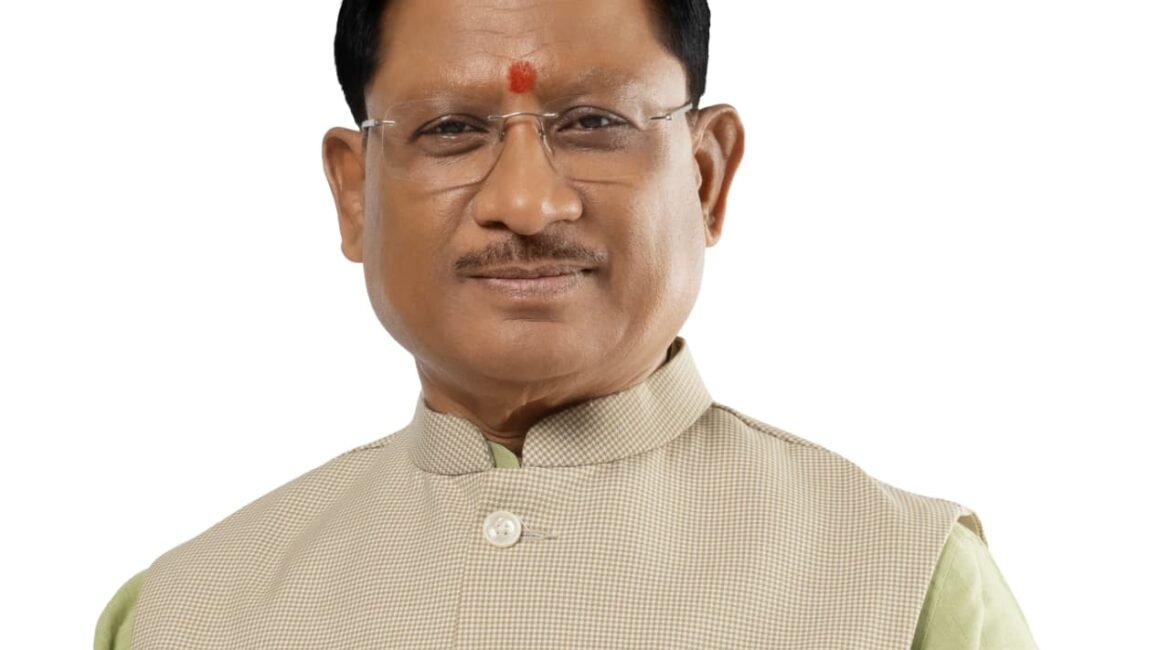 मुख्यमंत्री श्री विष्णु देव साय की पहल से जशपुर में स्वास्थ्य शिक्षा को नई सौगात, कंडोरा में शुरू होगा फिजियोथेरेपी कॉलेज